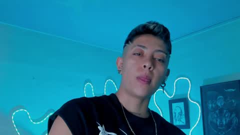 Alejandra online show from 04/03/26, 01:14