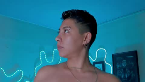 Alejandra online show from 05/08/26, 10:53