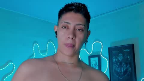 Alejandra online show from 05/15/26, 07:54