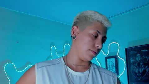 Alejandra online show from 05/27/26, 03:36