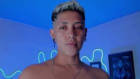 Alejandra online show from 07/01/26, 04:47