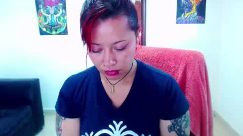 aleja online show from 10/28/25, 06:32