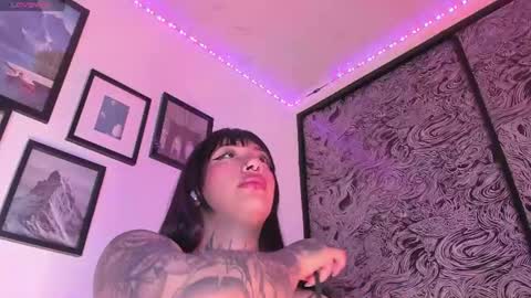 Ale online show from 07/20/26, 04:05