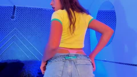 aleja_bloom online show from 02/28/25, 05:48