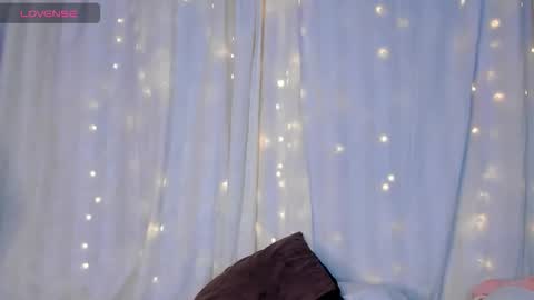 Aleja online show from 11/29/25, 01:19