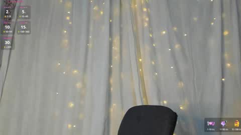 Aleja online show from 12/18/25, 01:55