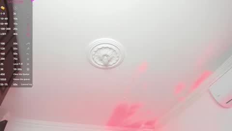 Alejandra online show from 02/27/25, 11:10