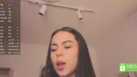 Alejandra online show from 09/26/25, 11:47