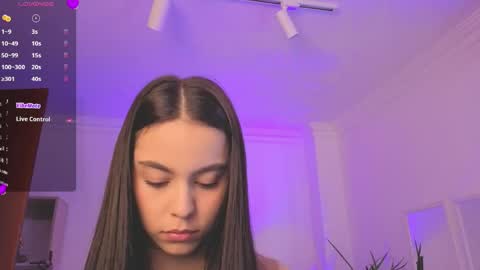Alejandra online show from 04/20/26, 11:24