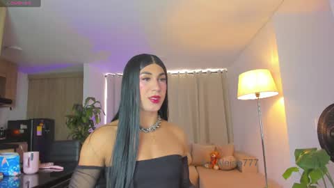 A L E J A N D R A online show from 07/01/26, 07:46