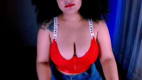 Alejandra  online show from 02/03/25, 11:47