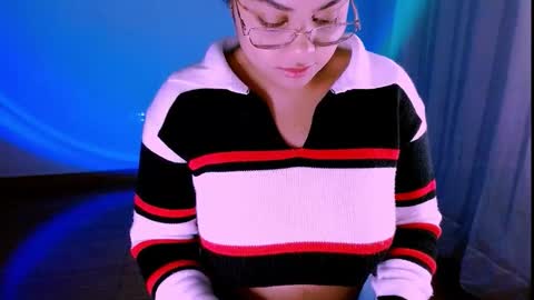 Alejandra  online show from 10/09/25, 04:43