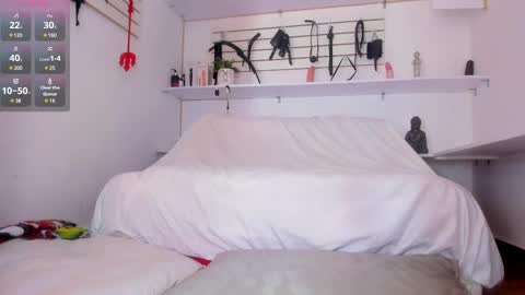 Snapshot of alejandra_dunn chatting on 02/26/25, 01:41 Alejandra online show from 02/26/25, 01:41