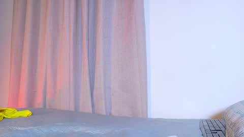 Snapshot of alejandra_dunn1 chatting on 06/27/26, 06:46 alejandra_dunn1 online show from 06/27/26, 06:46