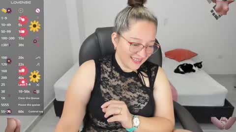 alejandra online show from 03/10/25, 03:30