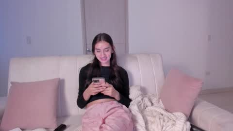 alejandraaa_ online show from 02/10/26, 11:09