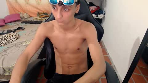 alejandro_cutee online show from 11/11/25, 06:35