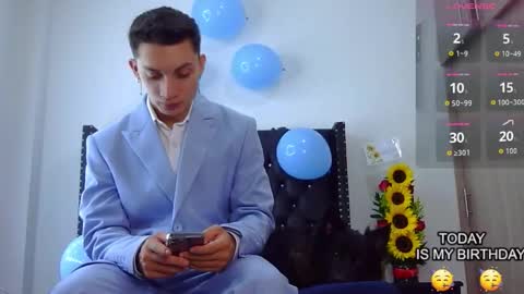 Alejo online show from 10/16/25, 10:55