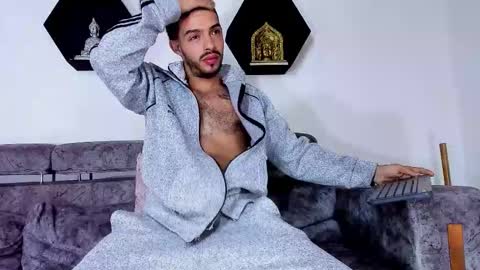 ONLYFANS ALEJANDRO ZATRORO online show from 02/07/26, 11:36