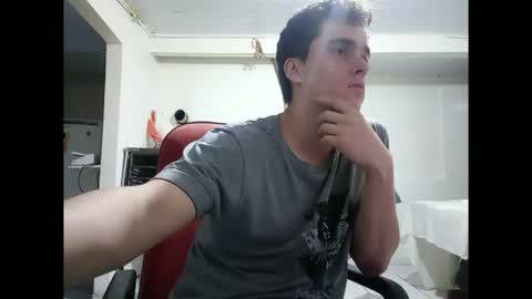 Snapshot of alejandroeema chatting on 01/11/26, 06:29 alejandroeema online show from 01/11/26, 06:29