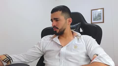 alejandroo_7 online show from 03/08/25, 07:20