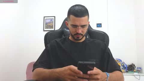 alejandroo_7 online show from 01/09/26, 06:42