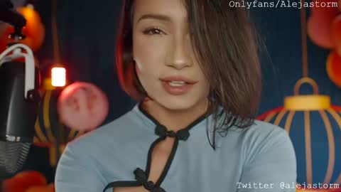 Alejandra online show from 02/09/25, 05:50