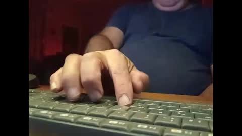 alejito16 online show from 11/18/25, 04:28