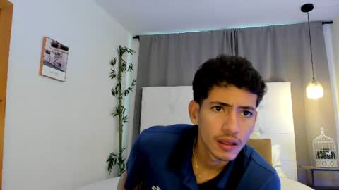 Snapshot of alejo_exotic chatting on 07/21/26, 12:18 alejo_exotic online show from 07/21/26, 12:18