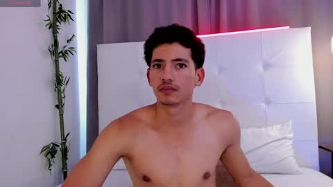 Snapshot of alejo_exotic chatting on 07/28/26, 06:20 alejo_exotic online show from 07/28/26, 06:20