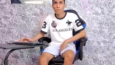 alejo peverell online show from 06/29/26, 05:35