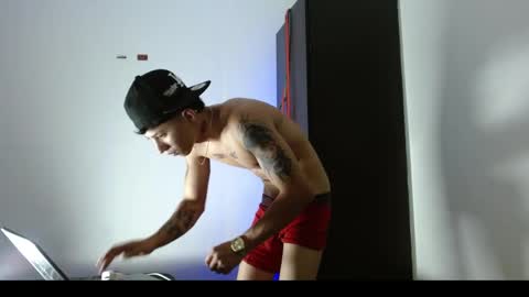 alejo online show from 04/21/26, 09:39