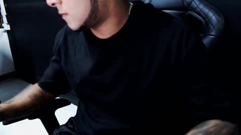 Alejo online show from 09/15/25, 04:34