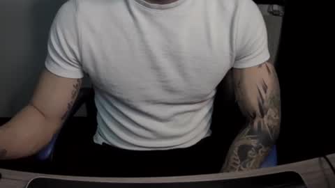 alejoduarte16 online show from 02/14/26, 05:10