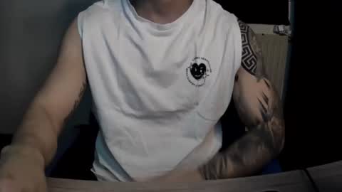 alejoduarte16 online show from 04/05/26, 02:58