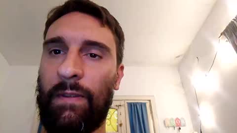 Snapshot of alekessler chatting on 03/04/25, 01:55 alekessler online show from 03/04/25, 01:55