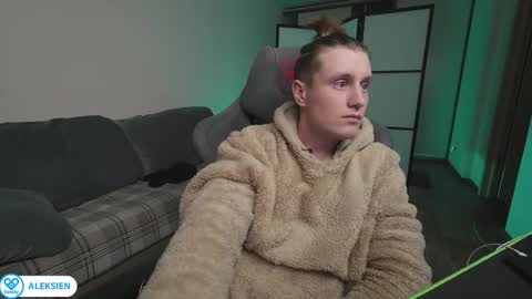 Alex and Linar online show from 10/16/25, 05:14