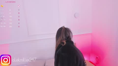 Snapshot of aleksandra_miller chatting on 01/08/25, 06:31 Aleksandra online show from 01/08/25, 06:31