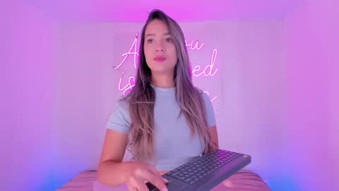 Aleksandra  online show from 11/10/25, 12:26