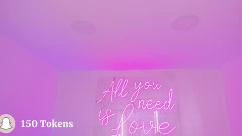 Aleksandra  online show from 02/11/26, 12:54