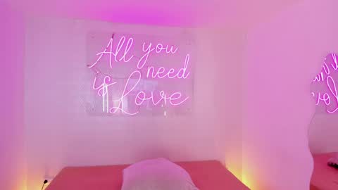 Aleksandra  online show from 04/06/26, 12:39