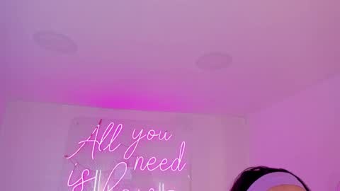 Snapshot of aleksandra_miller chatting on 05/23/26, 12:42 Aleksandra online show from 05/23/26, 12:42