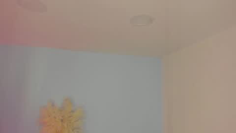 Snapshot of aleksandra_miller chatting on 06/19/26, 12:42 Aleksandra online show from 06/19/26, 12:42