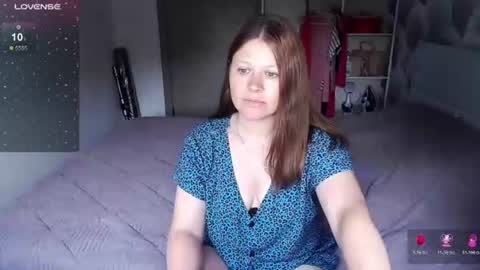 Snapshot of aleksasamui chatting on 07/21/26, 07:54 Aleksa online show from 07/21/26, 07:54