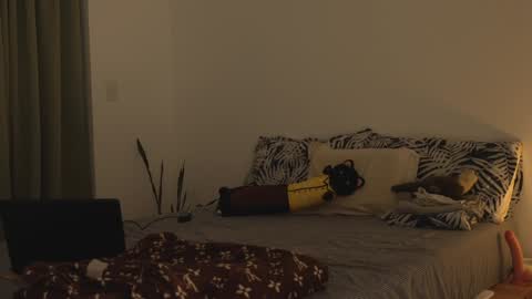 Ale online show from 12/05/24, 03:15