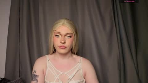 ALENA  INDEPENDENT MODEL online show from 05/14/26, 09:05