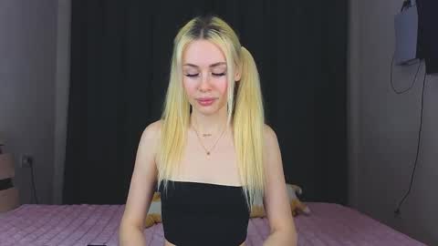 Alena online show from 04/09/26, 11:21