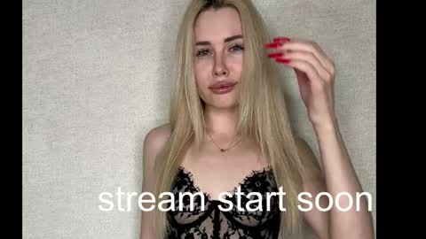 Alena online show from 04/23/26, 12:04