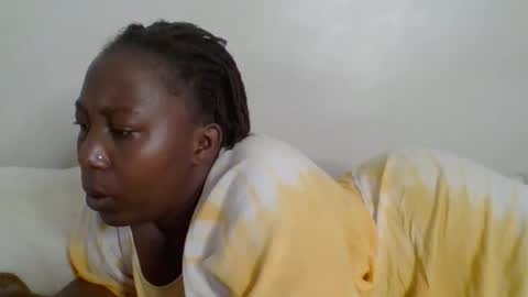 Noreen Kennth and Emilly online show from 02/20/26, 06:59