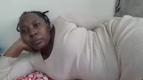 Snapshot of alesha_ chatting on 05/26/26, 06:04 Noreen Kennth and Emilly online show from 05/26/26, 06:04